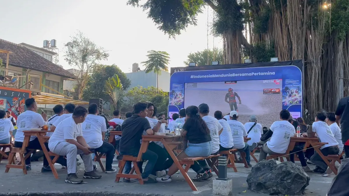 Watch Party MotoGP Austria di JNM Bloc, Ratusan Pencinta Motor Dukung Veda Ega